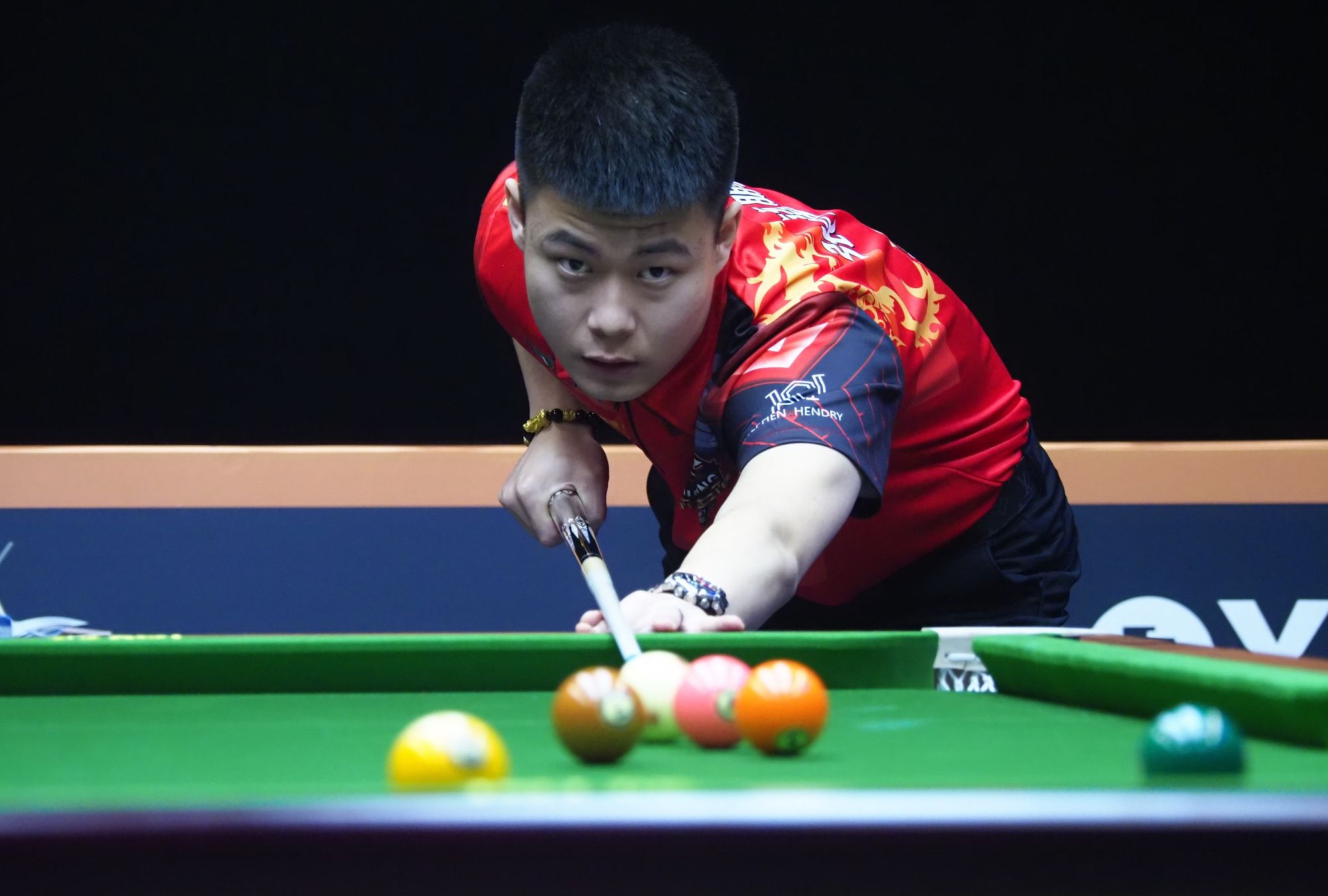 离项目中展 离项目中展